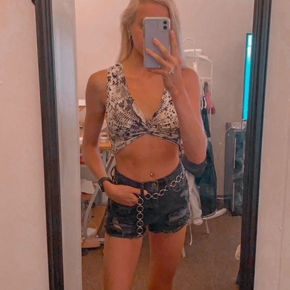 Fashion Nova Tops - snake crop top